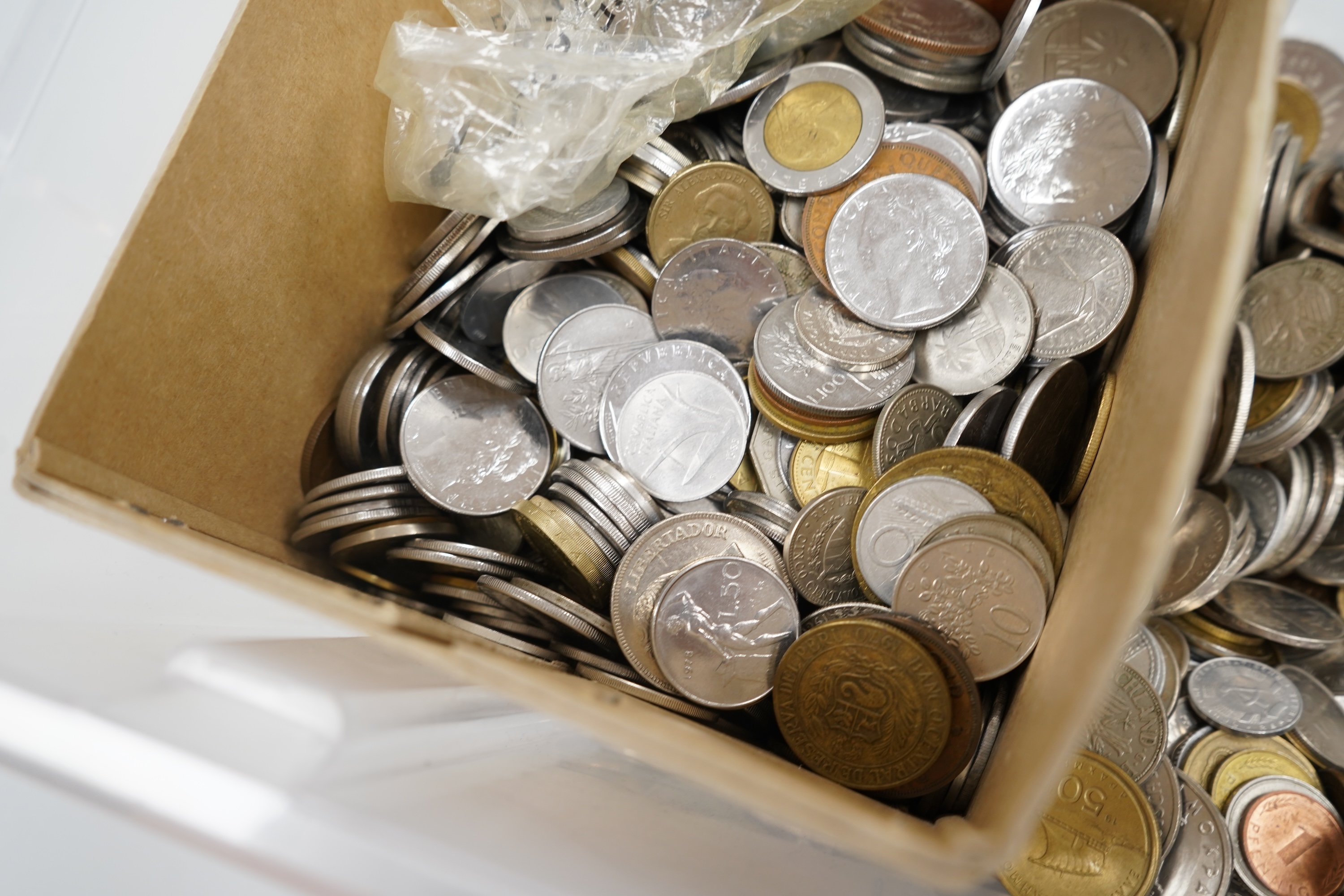 A collection of mixed coinage